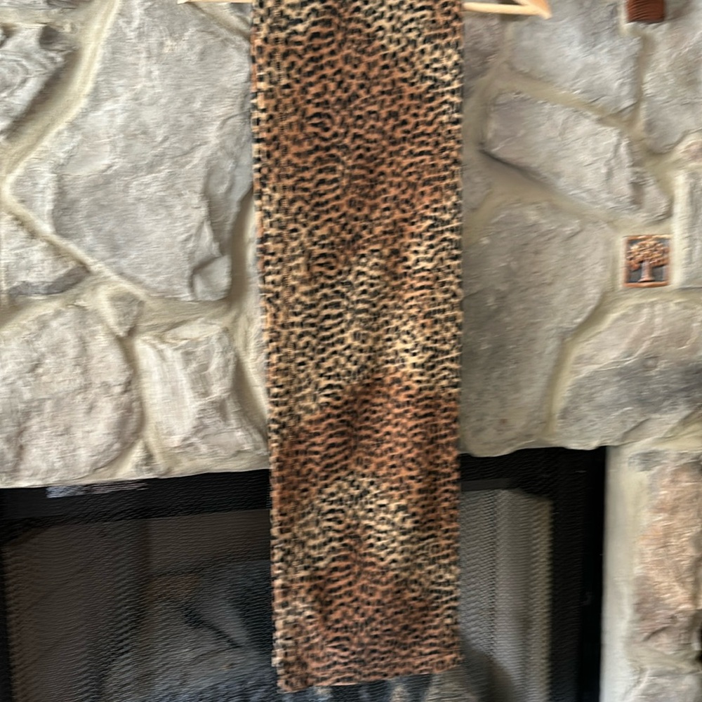 Lands end fleece scarf leopard print